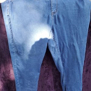Plus size blue jeans